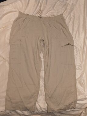 Time and Tru Womens Tan Cargo Pants with Drawstring Waist